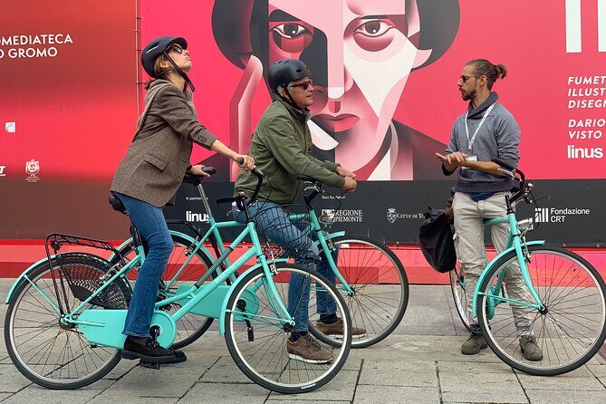 Highlights and hidden gems of Turin Bike Tour - Palazzo Carignano and the Risorgimento thread in Turin
