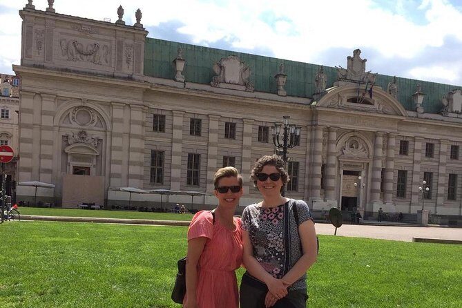 Highlights of Turin Private Walking Tour - Piazza Vittorio finale at Via Po: ending where you can keep going