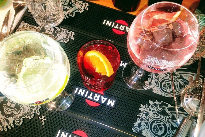 Martini Cocktail Experience in Pessione, Italy - Mixology with a MARTINI Ambassador: you’ll make more than one drink