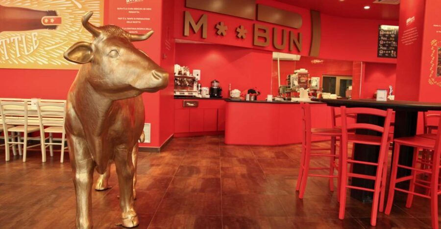 MBun Hamburger Shop and Open Bus Turin - Red Line Torino Centro: baroque center plus the hill views toward the Po