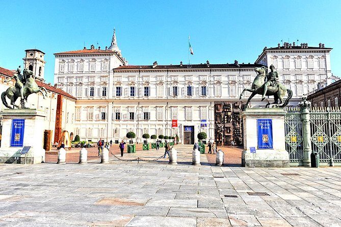 Private Turin Royal Palace Tour with Holy Shroud Chapel - Meeting at Piazza Castello and Starting Smart