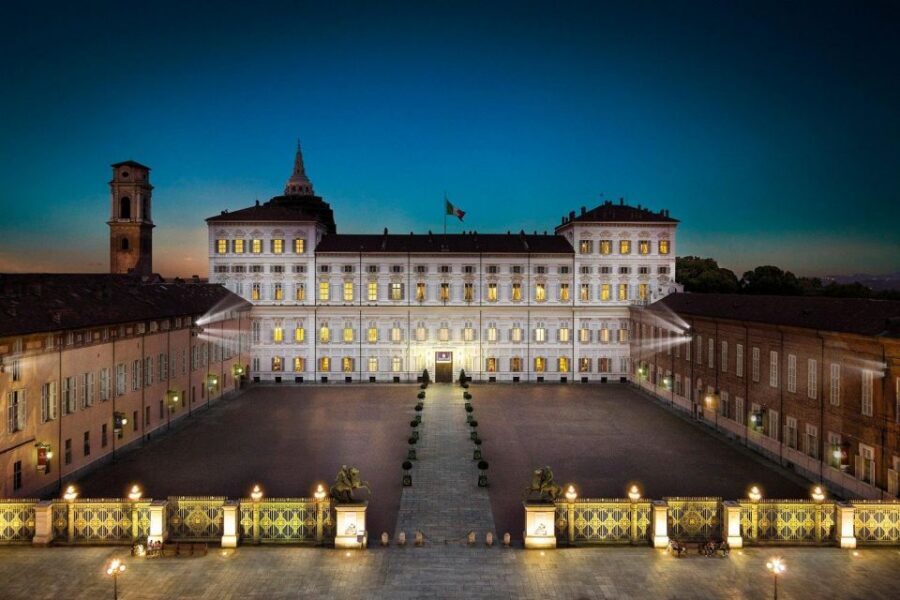 Royal Palace of Turin and Palazzo Madama Night Guided Tour - Why an evening tour works so well in Turin’s grand palaces