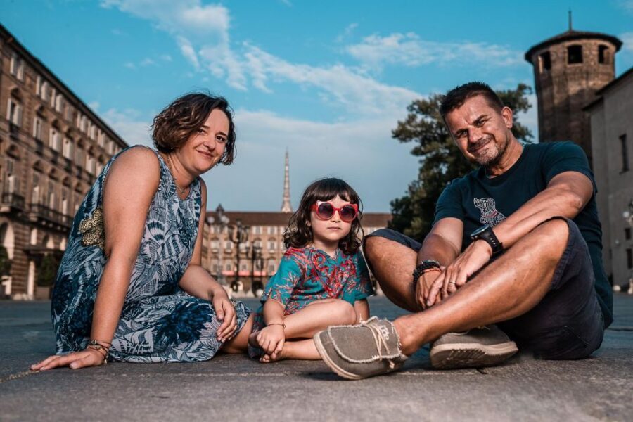 Torino: private photoshoot with professional photographer - The 72-hour photo delivery: edited HD images you can use fast