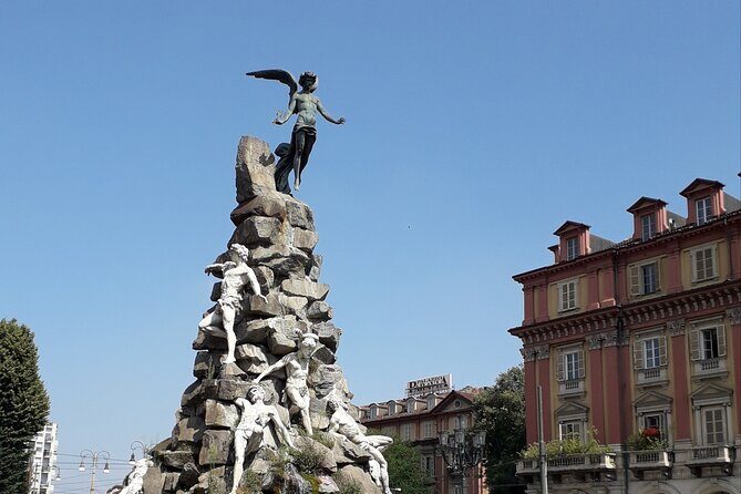 Turin between magic, tarot cards and legends - Key points you’ll actually care about