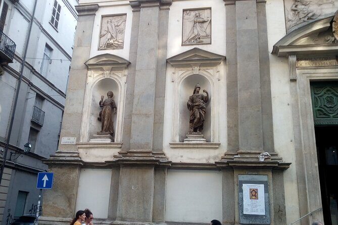 Turin between magic, tarot cards and legends - Black magic to white magic: the theme that changes your walk