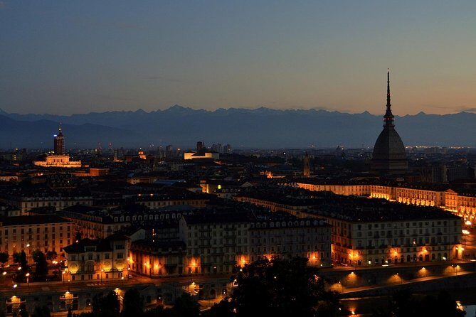 Turin by night 2-hour monolingual walking experience - Key takeaways before you go
