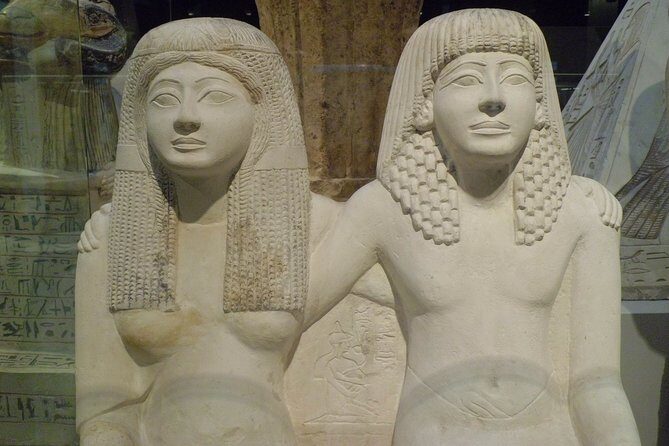 Turin: Egyptian Museum 2-hour monolingual guided experience - Why the small-group cap (15) changes the museum experience
