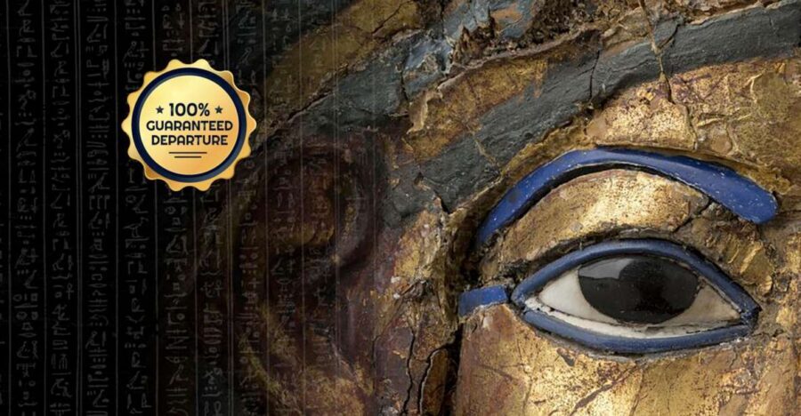 Turin: Egyptian Museum Small Group Skip-the-Line Guided Tour - The meeting point at Carignano Square: what to do and where to look