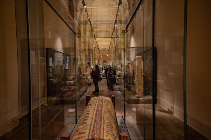 Turin: Egyptian Museum Small Group Skip-the-Line Guided Tour - Rules that affect your visit: no cameras, no bags, no flash