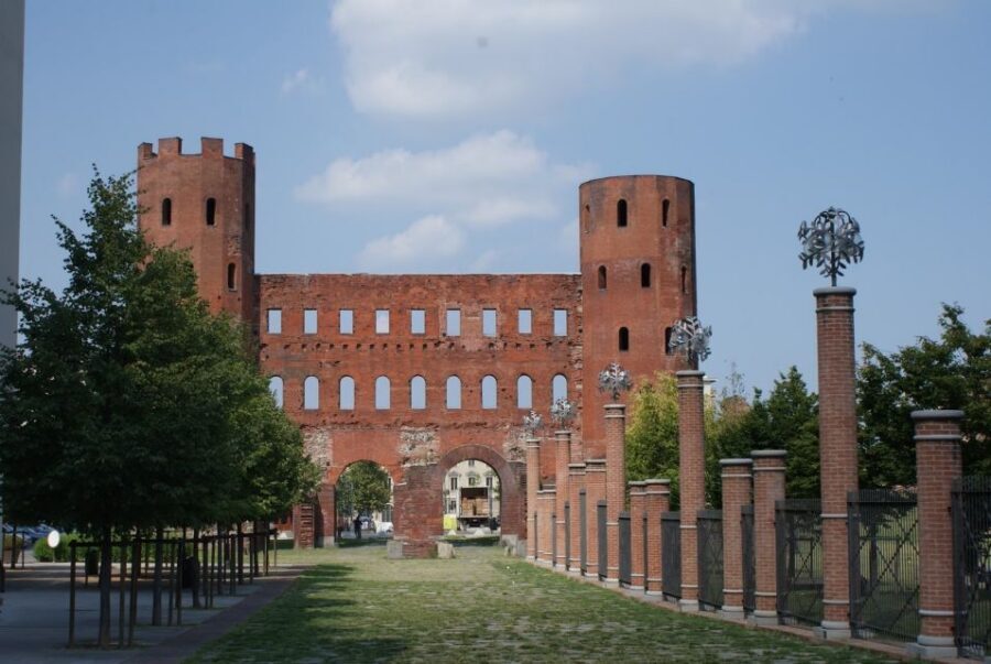 Turin: Guided Sightseeing Walking Tour - Port Palazzo Market to Porta Palatina: Roman Turin in one stop