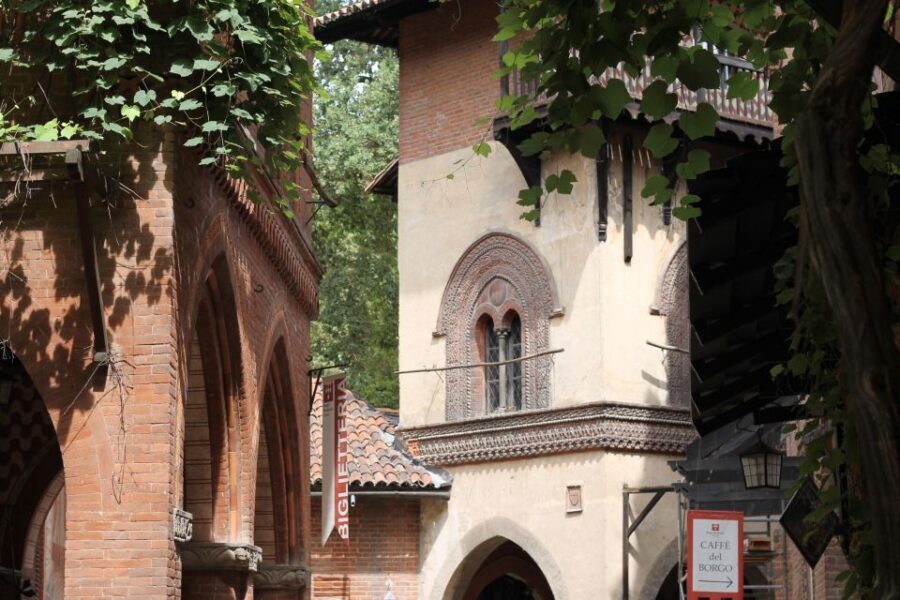 Turin: Highlights and Hidden Gems Guided Bike Tour - Price Value: Why $46 Feels Reasonable