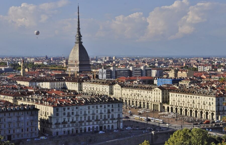 Turin: Historical Walking Tour by Night - Pace, Comfort, and What You Actually Need to Bring