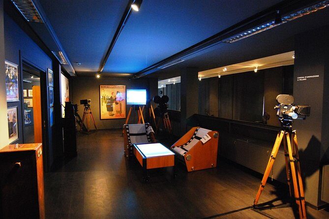 Turin, National Cinema museum and Mole with elevator Guided tour - Downtown walking tour after: getting your bearings fast