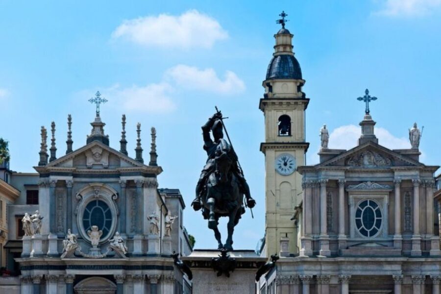 Turin: Private custom tour with a local guide - What you actually see on the walk: photo stops and street-level viewpoints