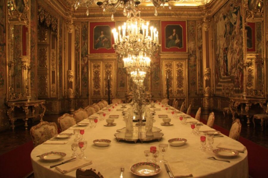 Turin: Royal Palace & Cathedral Tour w/ Skip-the-line Entry - Guarino Guarini and the Shroud Chapel: the spiritual centerpiece
