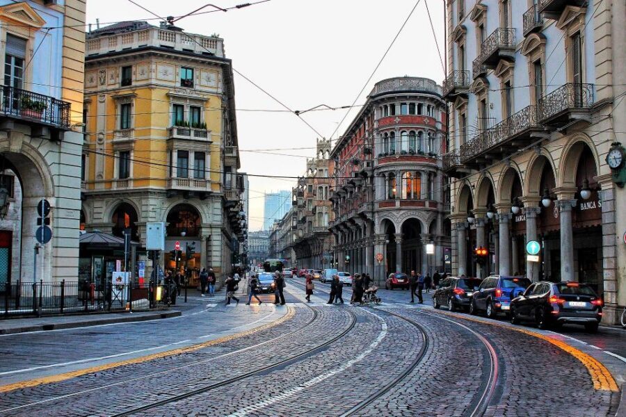 Turin: Small-Group Walking Tour of Top City Highlights - Where You Meet the Guide and How to Spot the Tour Sign